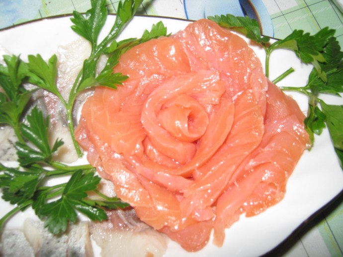 Роза из рыбы Роза из рыбы