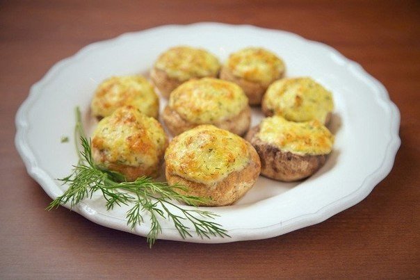 Фаршированные шампиньоны Фаршированные шампиньоны