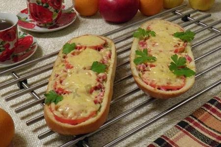 Ленивая пицца на батоне Ленивая пицца на батоне