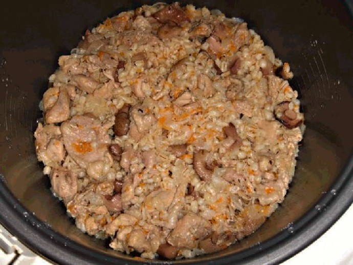 Перловка с курицей в мультиварке. Перловка с курицей в мультиварке.