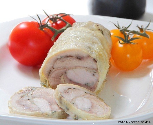 Куриный паровой рулет Куриный паровой рулет