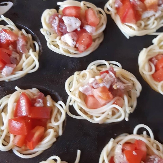 Макаронные гнезда. Макаронные гнезда.