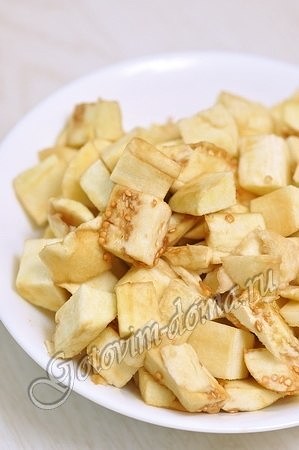 Баклажаны, фаршированные мясом Баклажаны, фаршированные мясом