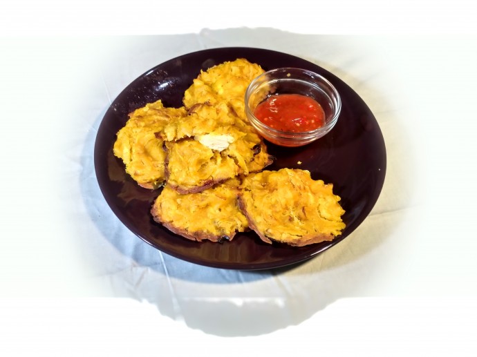 Луковая закуска с начинкой из куриной грудки Луковая закуска с начинкой из куриной грудки