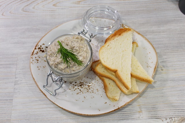 Паштет из курицы и грибов. Паштет из курицы и грибов.