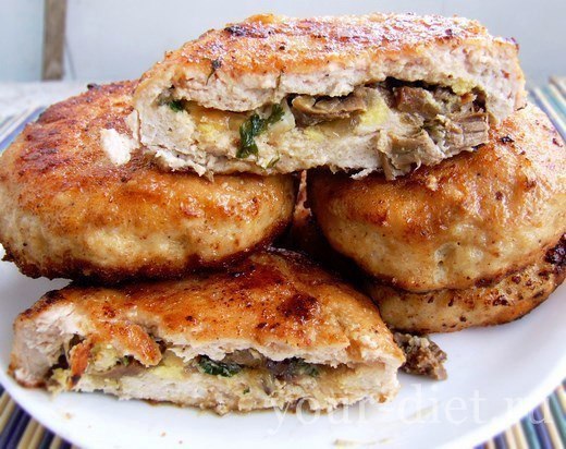 Зразы из куриной грудки с грибами и яйцами Зразы из куриной грудки с грибами и яйцами