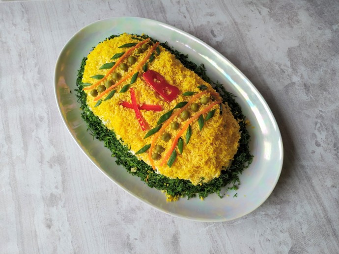 Праздничный салат с курицей «Пасхальное яйцо» Праздничный салат с курицей «Пасхальное яйцо»
