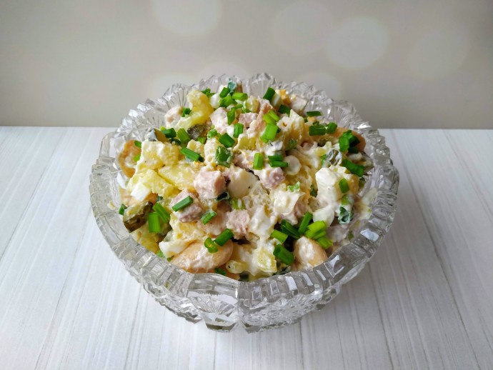 Салат с фасолью (без майонеза), обязательно попробуйте! Салат с фасолью (без майонеза), обязательно попробуйте!