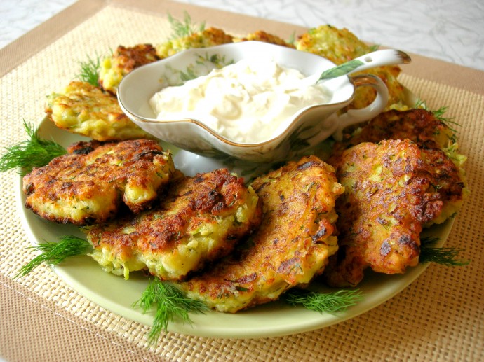 Соленые СЫРНИКИ с Кабачком и Укропом – Вкусный летний ЗАВТРАК! Соленые СЫРНИКИ с Кабачком и Укропом – Вкусный летний ЗАВТРАК!