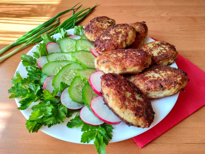 Вкусные рыбные котлетки к обеду (без секретов)! Вкусные рыбные котлетки к обеду (без секретов)!