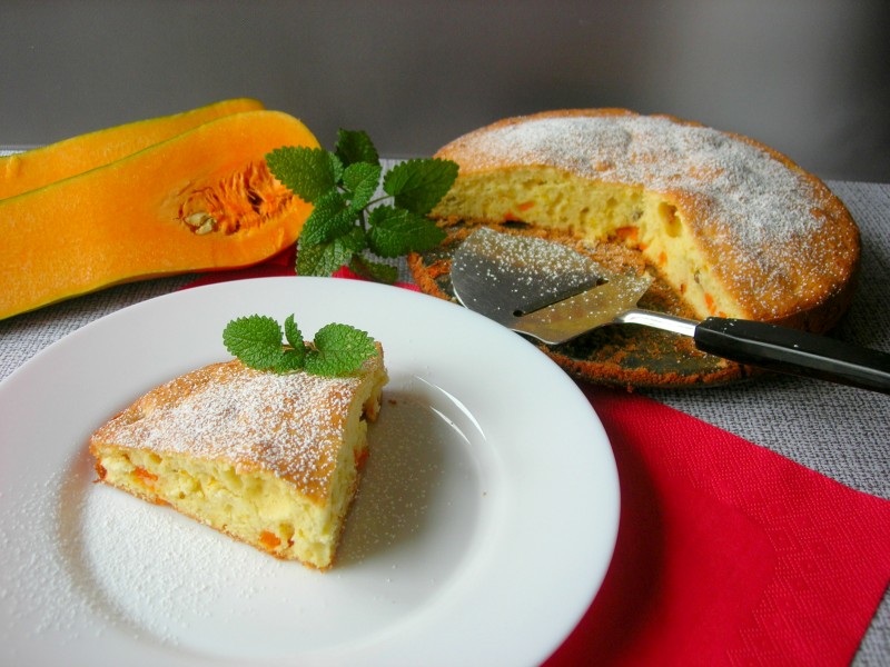 Шарлотка с тыквой, рецепт простой, быстрый и вкусный! Шарлотка с тыквой, рецепт простой, быстрый и вкусный!
