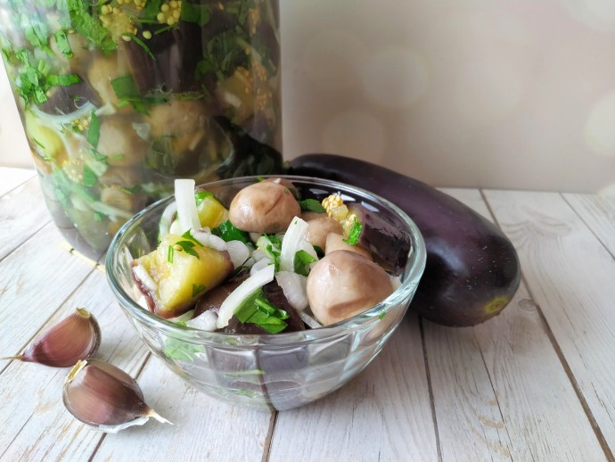 Баклажаны по-корейски с грибами. Закуска под все! Баклажаны по-корейски с грибами. Закуска под все!