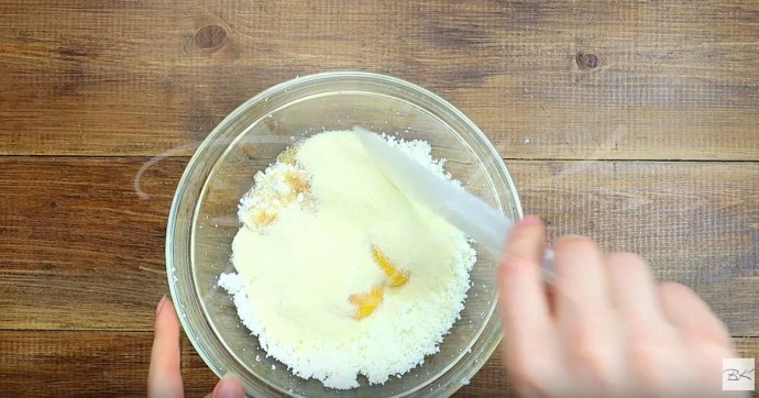 Запеканка творожная с изюмом нежнейшая Запеканка творожная с изюмом нежнейшая