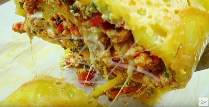 Рулет мясо по французски с картофелем и помидорами Рулет мясо по французски с картофелем и помидорами