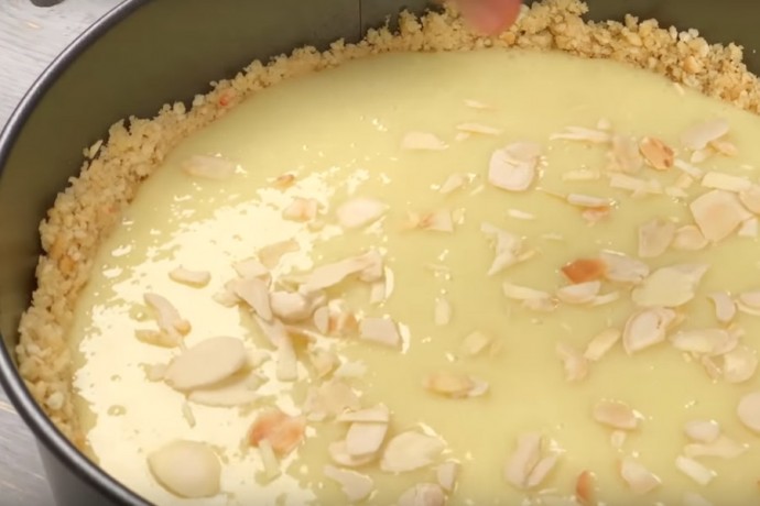 Изысканное сочетание БЕЛОГО шоколада и КЛУБНИКИ! Изысканное сочетание БЕЛОГО шоколада и КЛУБНИКИ!