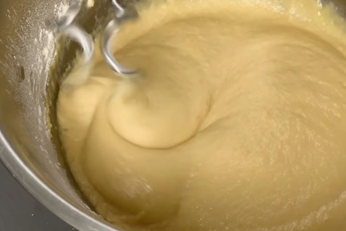 Воздушный и пористый, он ПОЛУЧАЕТСЯ ВСЕГДА! КУЛИЧ на ЖЕЛТКАХ Воздушный и пористый, он ПОЛУЧАЕТСЯ ВСЕГДА! КУЛИЧ на ЖЕЛТКАХ