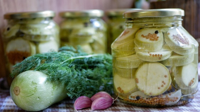 Маринованные кабачки на зиму Маринованные кабачки на зиму