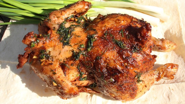 Цыпленок на углях, рецепт цыпленка ( курицы ) на вертеле
