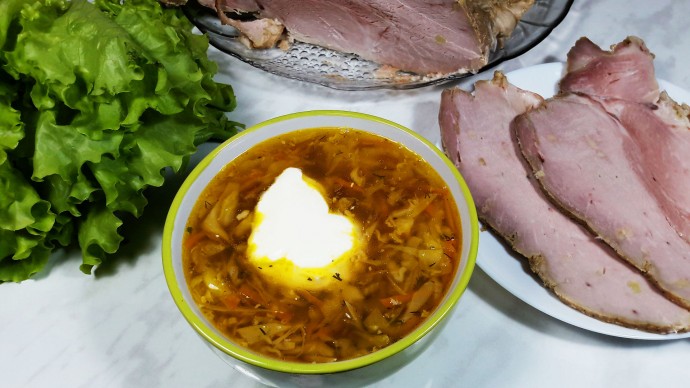 Очень вкусный легкий супчик (щи без картофеля) Очень вкусный легкий супчик (щи без картофеля)